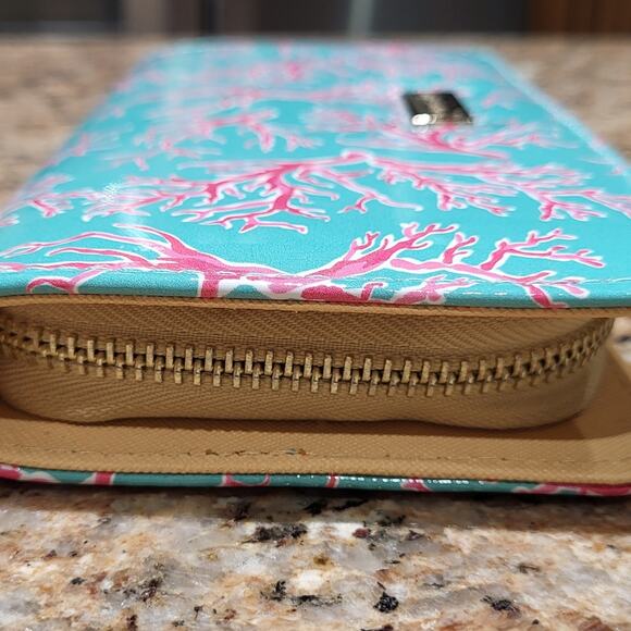 Simply Southern Blue and Pink Coral Clutch / Wallet Zippered EUC - Picture 8 of 16